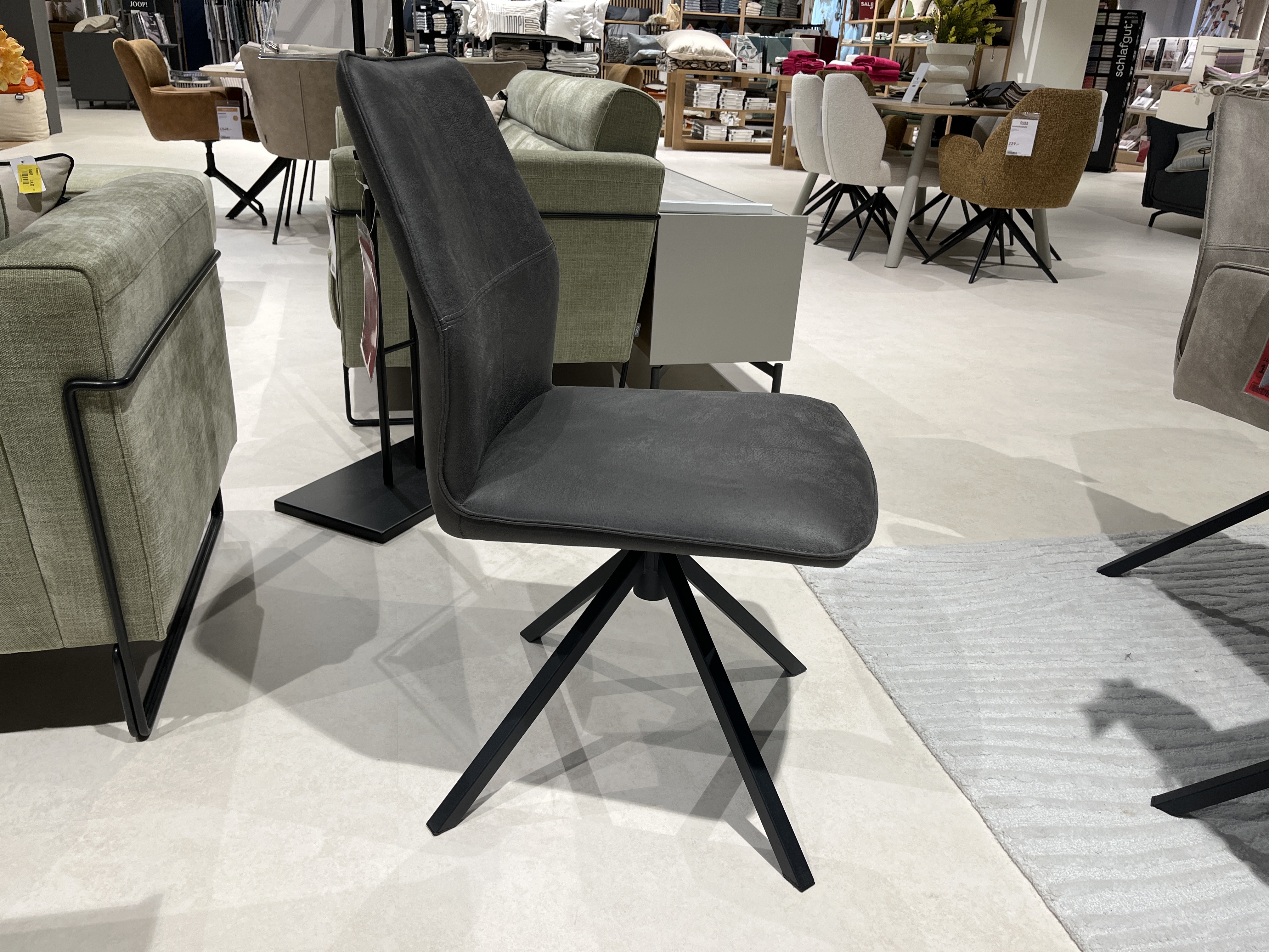 XOOON Stuhl FRANKY in Stoff Taurus off black PG15, stuhl, bodenkissen, schwarz, metallbeine, geometrischer basisstativ