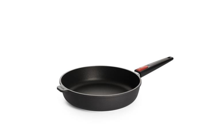 Woll Hochrandpfanne NOWO TITANIUM in Guss, Aluminium, Titanium Woll Hochrandpfanne NOWO TITANIUM in Guss, Aluminium, Titanium