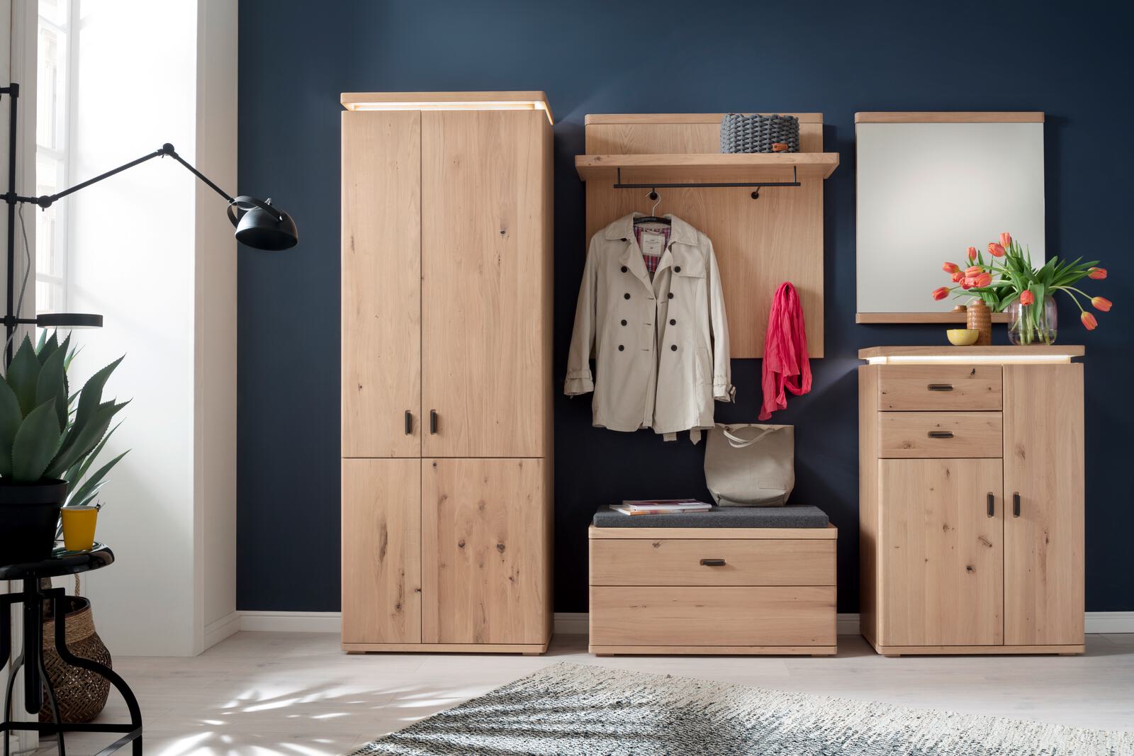MCA Furniture Garderobenbank BARCELONA ca. B90 H47 T38 cm in Front Balkeneiche massiv