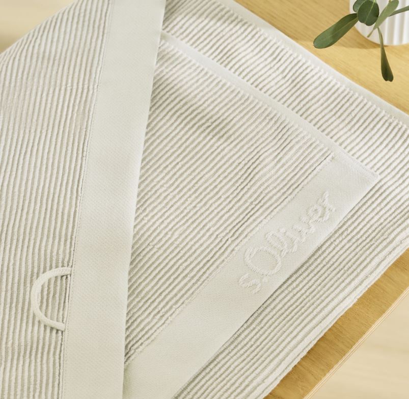 Saunatuch s.Oliver in Farbe natur, Badvorlage, Textured rug, bed?