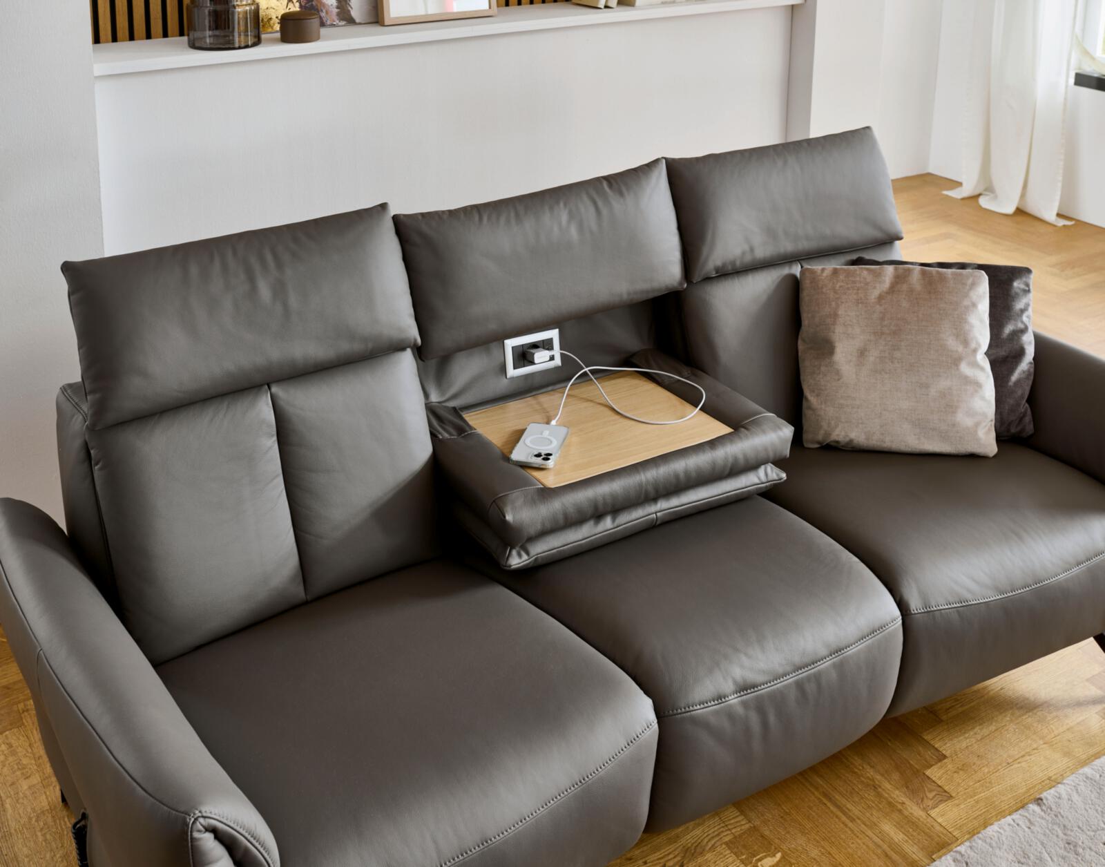 Polsteria Rundsofa LOLA in Leder Punch elephant