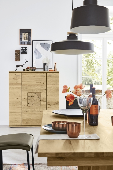 Musterring Highboard Portland, ca. 122,4 x 136,2 x 39,7 cm in Wildeiche bianco mit Hirnholzakzenten Musterring Highboard Portland, ca. 122,4 x 136,2 x 39,7 cm in Wildeiche bianco mit Hirnholzakzenten