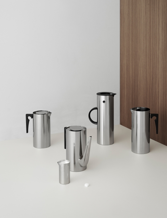 Stelton Isolierkanne EM77 1 Liter in Farbe steel