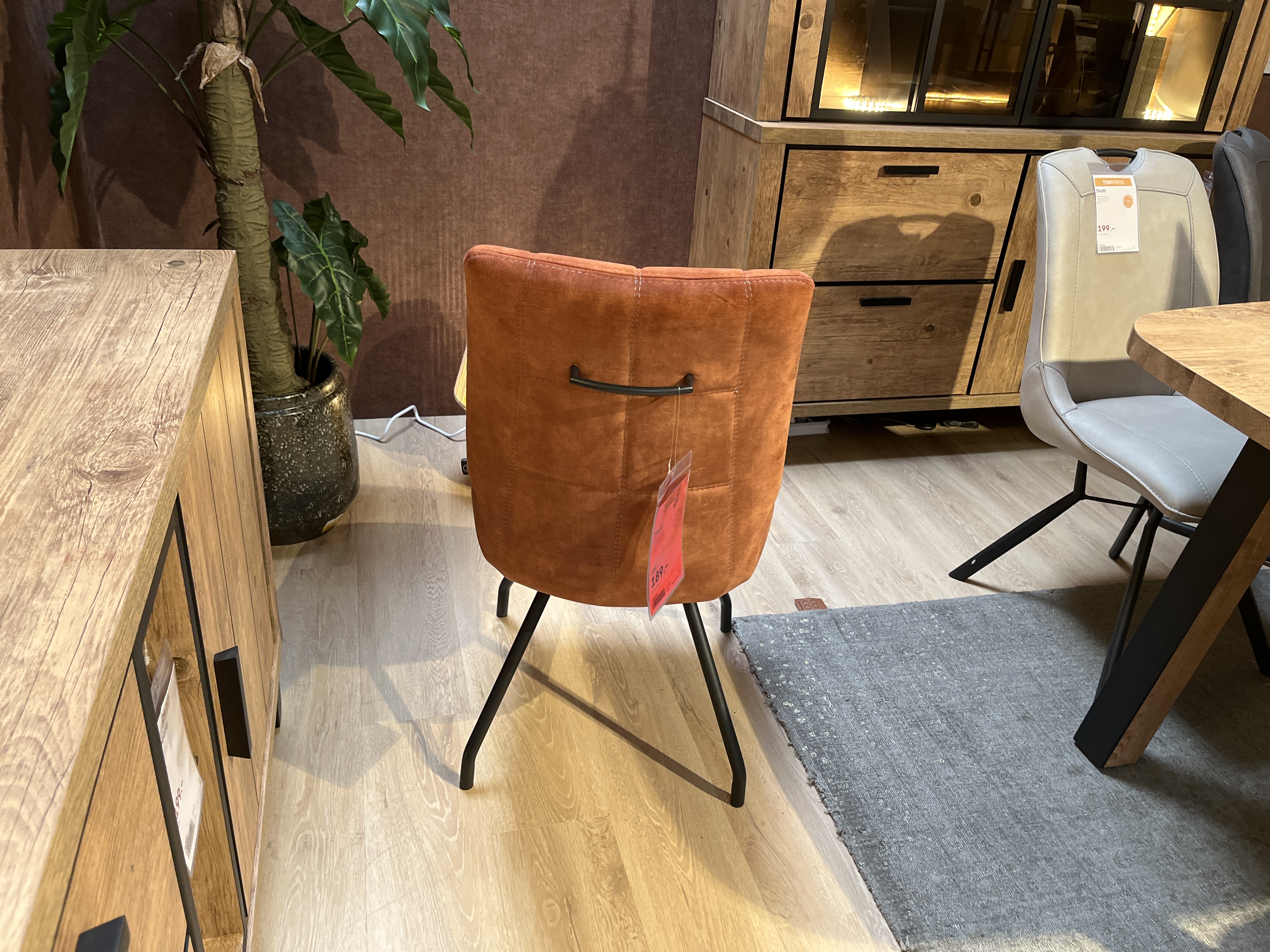 Henders & Hazel Stuhl Mischa in Stoff Karese kupfer, stuhl, leder, orange, stuhlbezug, metallbeine