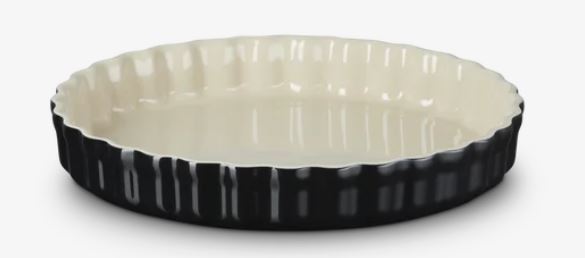 Le Creuset Quicheform ca. 28cm in Farbe schwarz glänzend, teller, keramik, rund, schwarz-weiß, flache schale