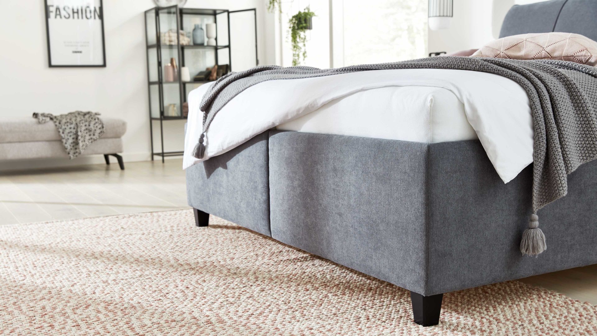 Interliving Polsterbett IL-1414 in Grau Interliving Polsterbett IL 1414 ca. 180 x 200 cm in Stoff grau
