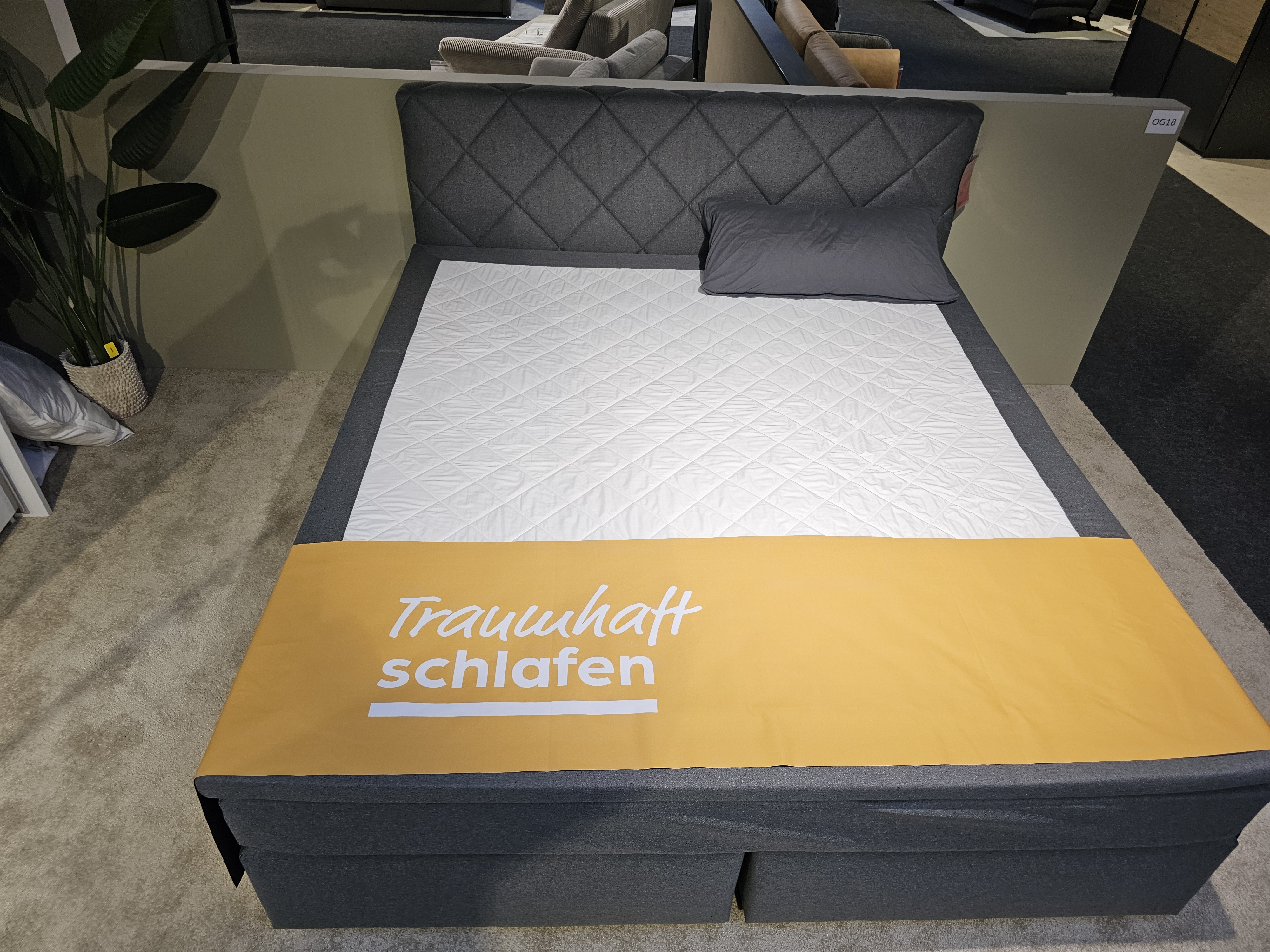 Boxspringbett 180x200 Grau, Bettenframe, King-Size, Spannbettlaken, grau, quilted headboard not visible