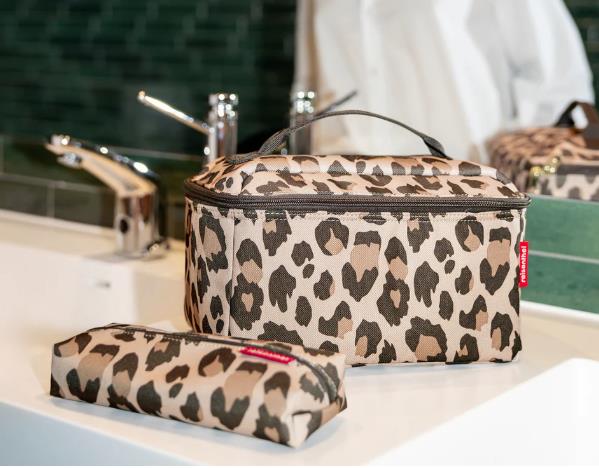 Reisenthel BEAUTYCASE SET #1 in Farbe leo macchiato