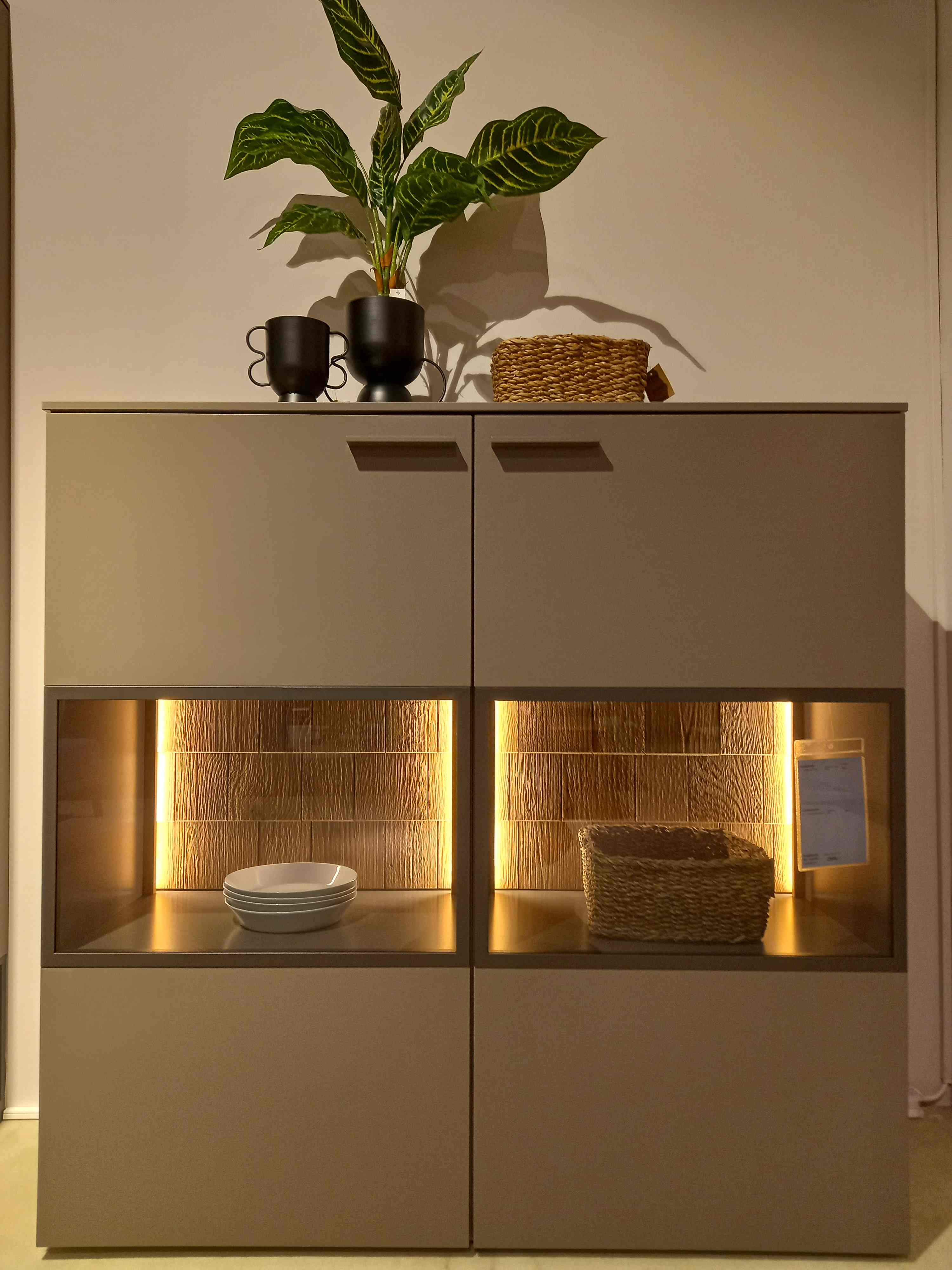 Loddenkemper Highboard LEGNO in Lack terrabraun matt