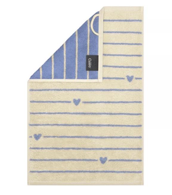 Cawö Gästetuch HEART BEATS 30x50cm in Farbe capri Cawö Gästetuch HEART BEATS 30x50cm in Farbe capri, handtuch, kinderhandtuch, stoff, streifen, herzchen