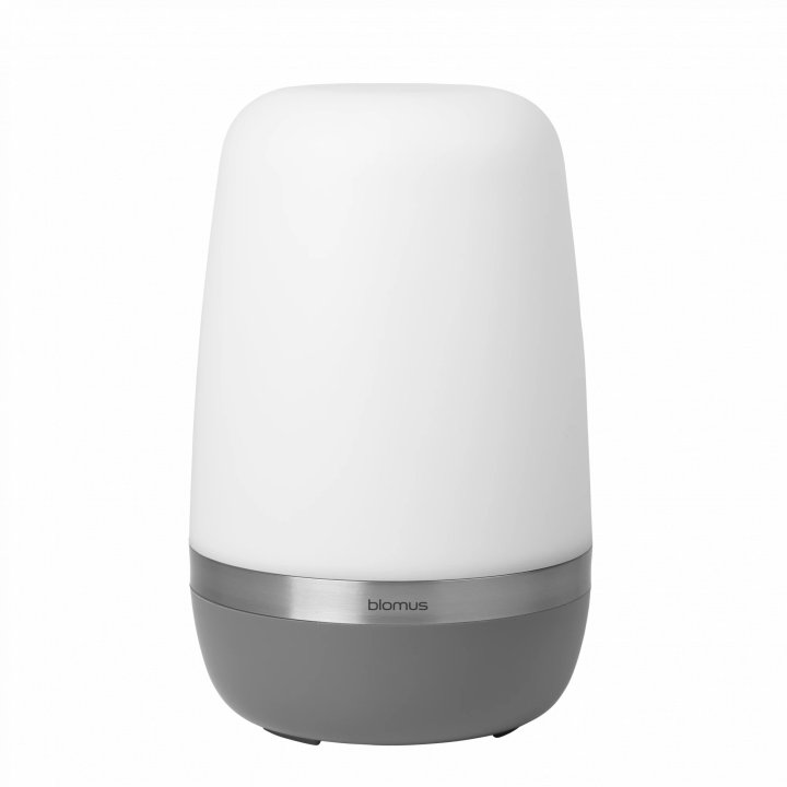 Blomus LED Outdoorleuchte SPIRIT in warm grey, Luftbefeuchter, Ultraschall, weiße Haube, grauer Boden, Blomus