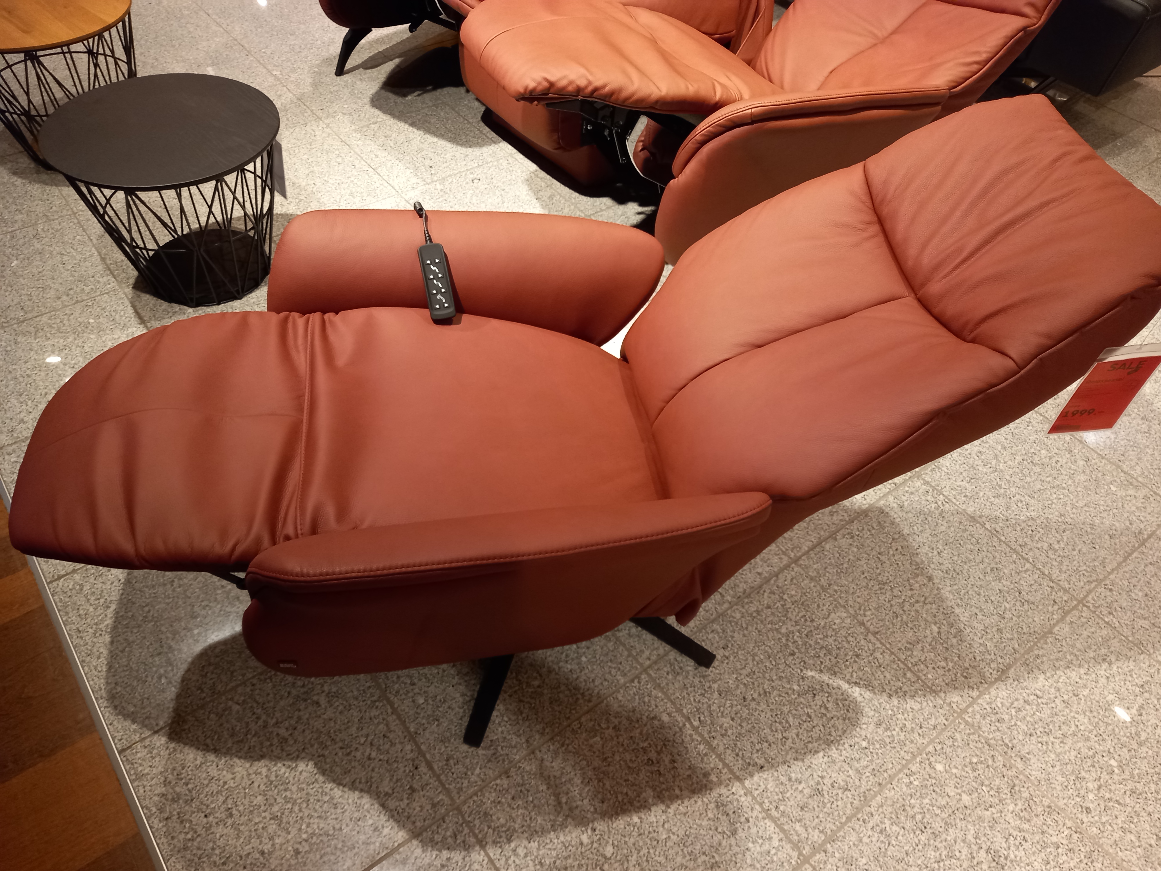 Interliving Relaxsessel INTERLIVING-4550 (7060) in 24 24Longlife rustika / Barolo, Relaxsessel, Lederbezug, Terrakotta, elektrische Fußstütze, Fernbedienung