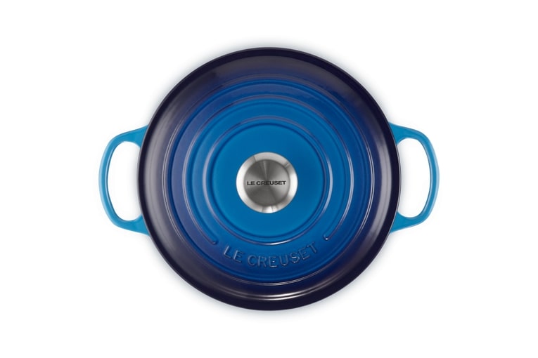 Le Creuset Bräter Sig 24cm in Farbe Azure Le Creuset Bräter Sig 24cm Azure Rund