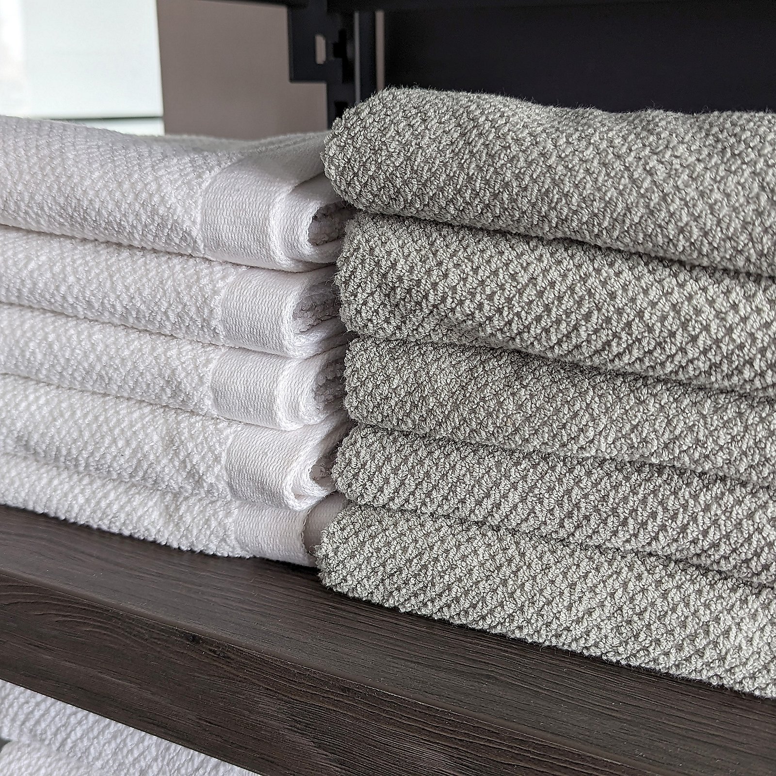 Kela Handtuch Lavinia LAVINIA in hellgrau, hand towels, towels, cotton towels?, Handtücher, Badehandtücher, Baumwollhandtuch, Weißes Handtuch, Grau Handtuch