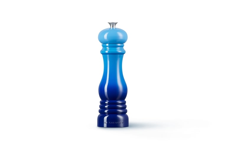 Le Creuset Salzmühle Klassik 21cm in Farbe Azure Le Creuset Salzmühle Azure