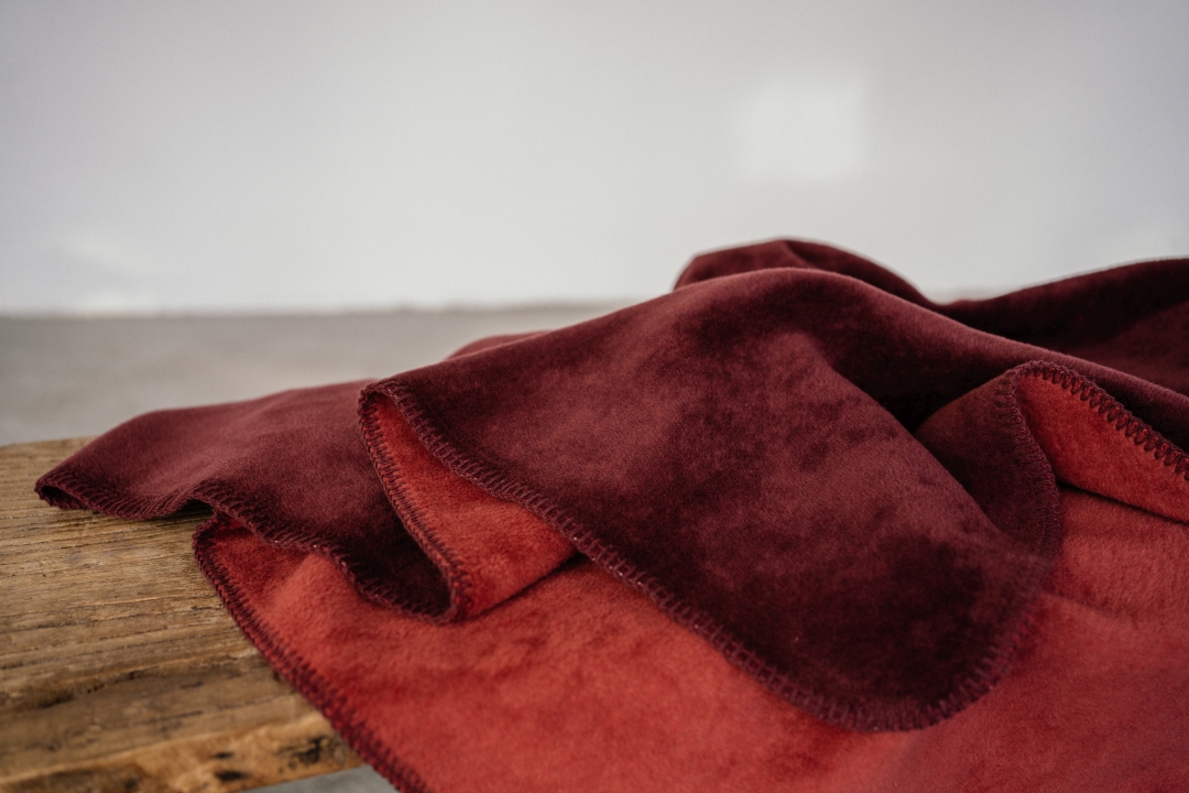 Ibena Uni-Decke-Doubleface DUBLIN 150x200cm in Farbe bordeaux/rost