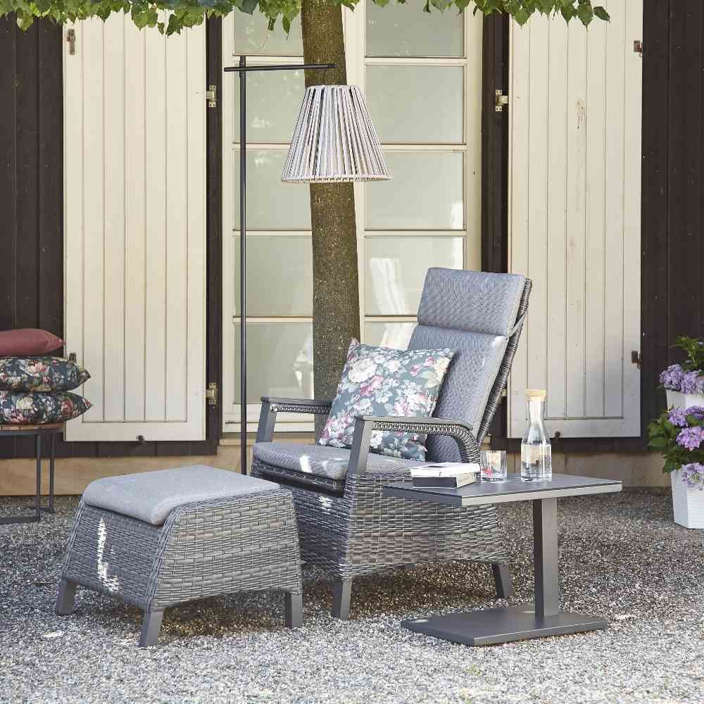 Gautzsch Dining-Sessel SOLEA in matt anthrazit/night-blue , Gartenstuhl, Gartenmöbel, Sessel, Korbgeflecht, Beistelltisch