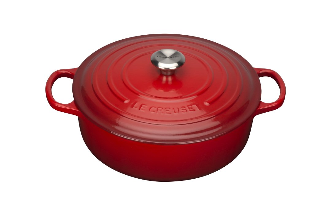 Le Creuset Gourmet-Bräter Sig 30cm in Farbe Kirschrot Le Creuset Gourmet-Bräter Ø ca. 30cm Kirschrot