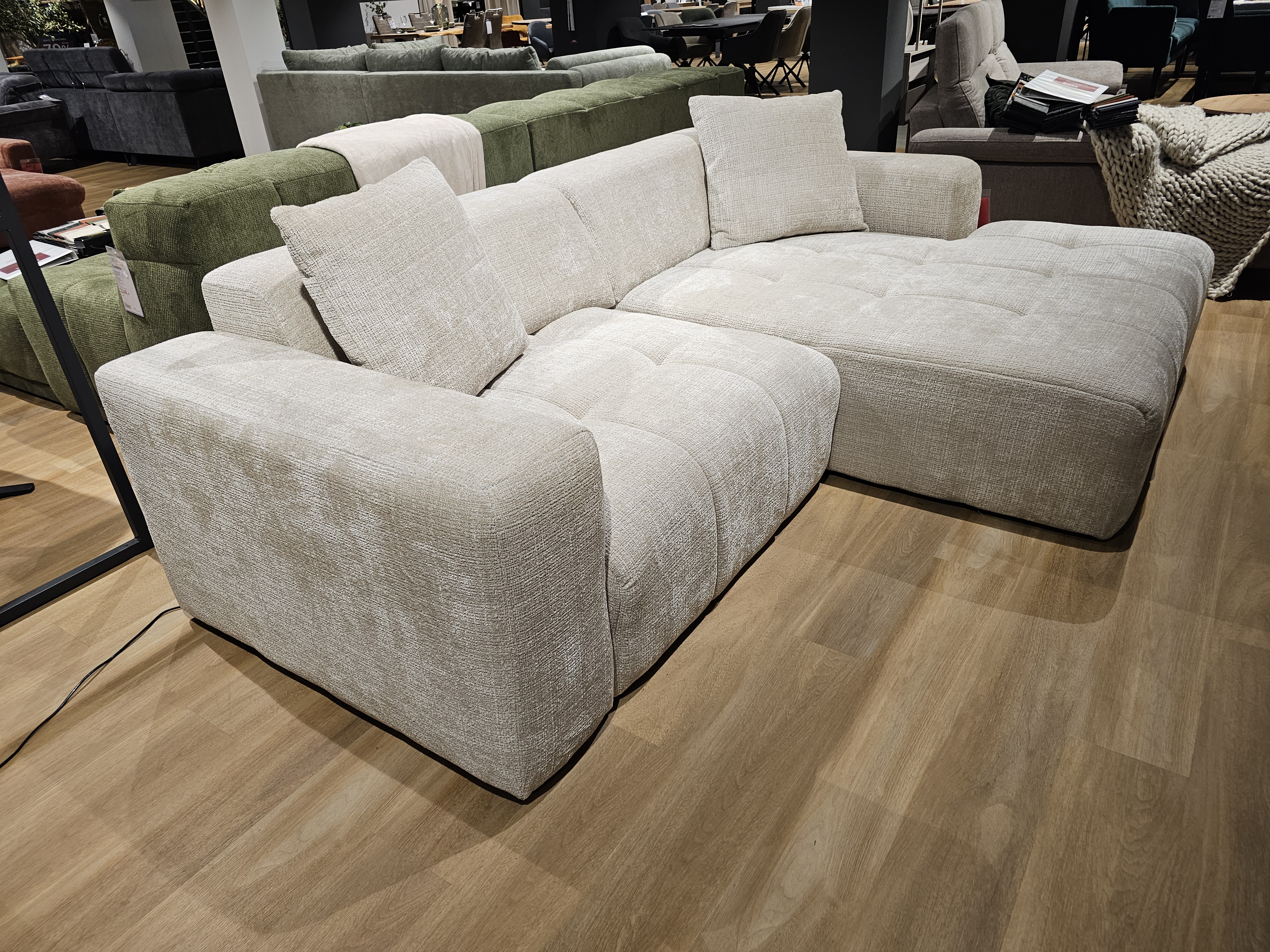 Rundecke LUMA in Cremona beige