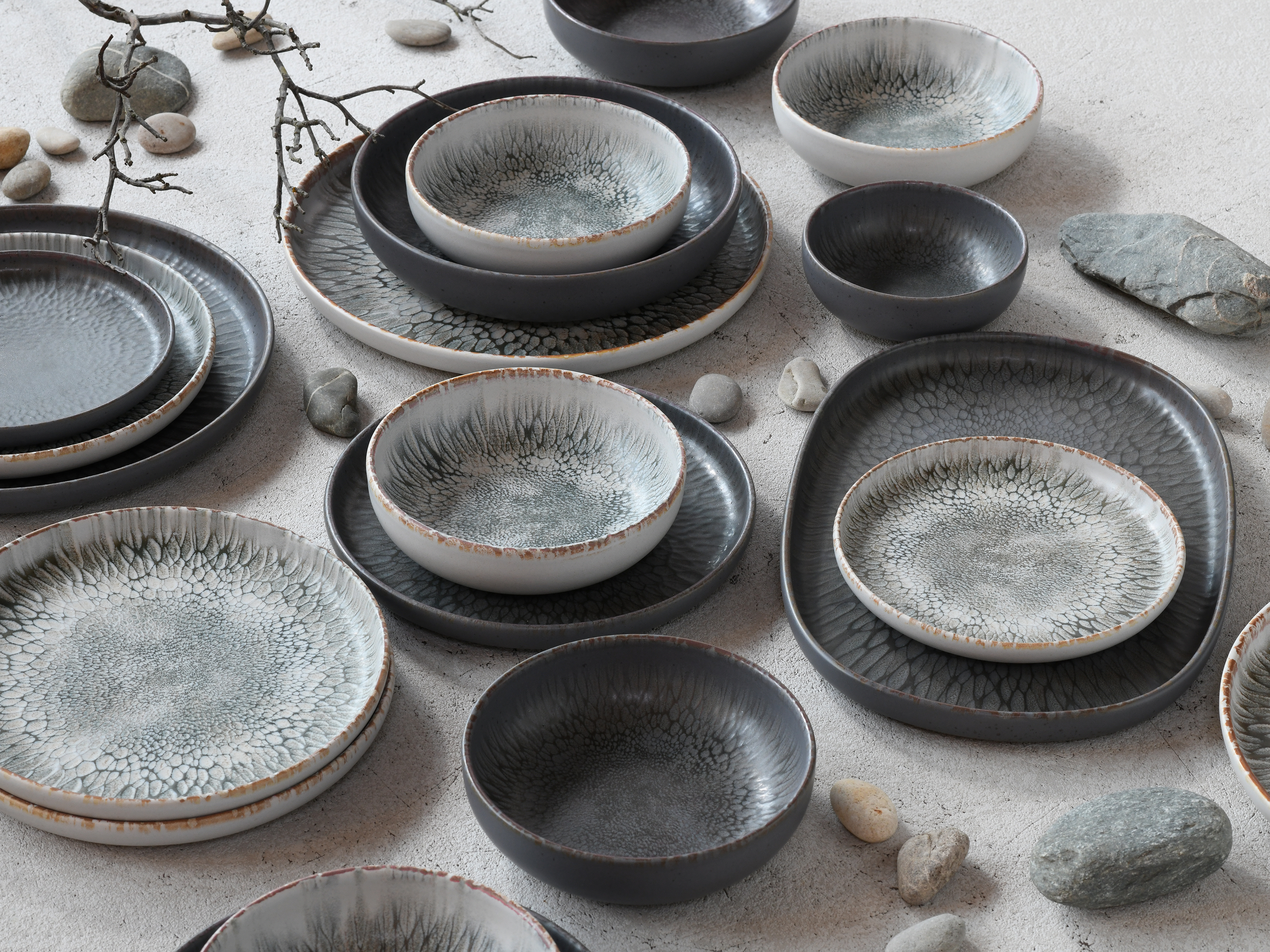 CreaTable Gourmetteller Uno in Farbe Volcano Light seidenmatt