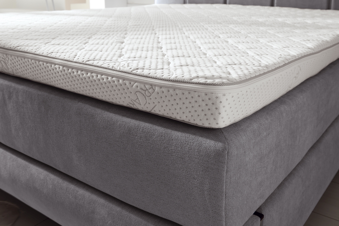 Hapo Topper Silvercare Gelschaum in ca. 180 x 200 cm Hapo Topper Silvercare Gelschaum in ca. 180 x 200 cm