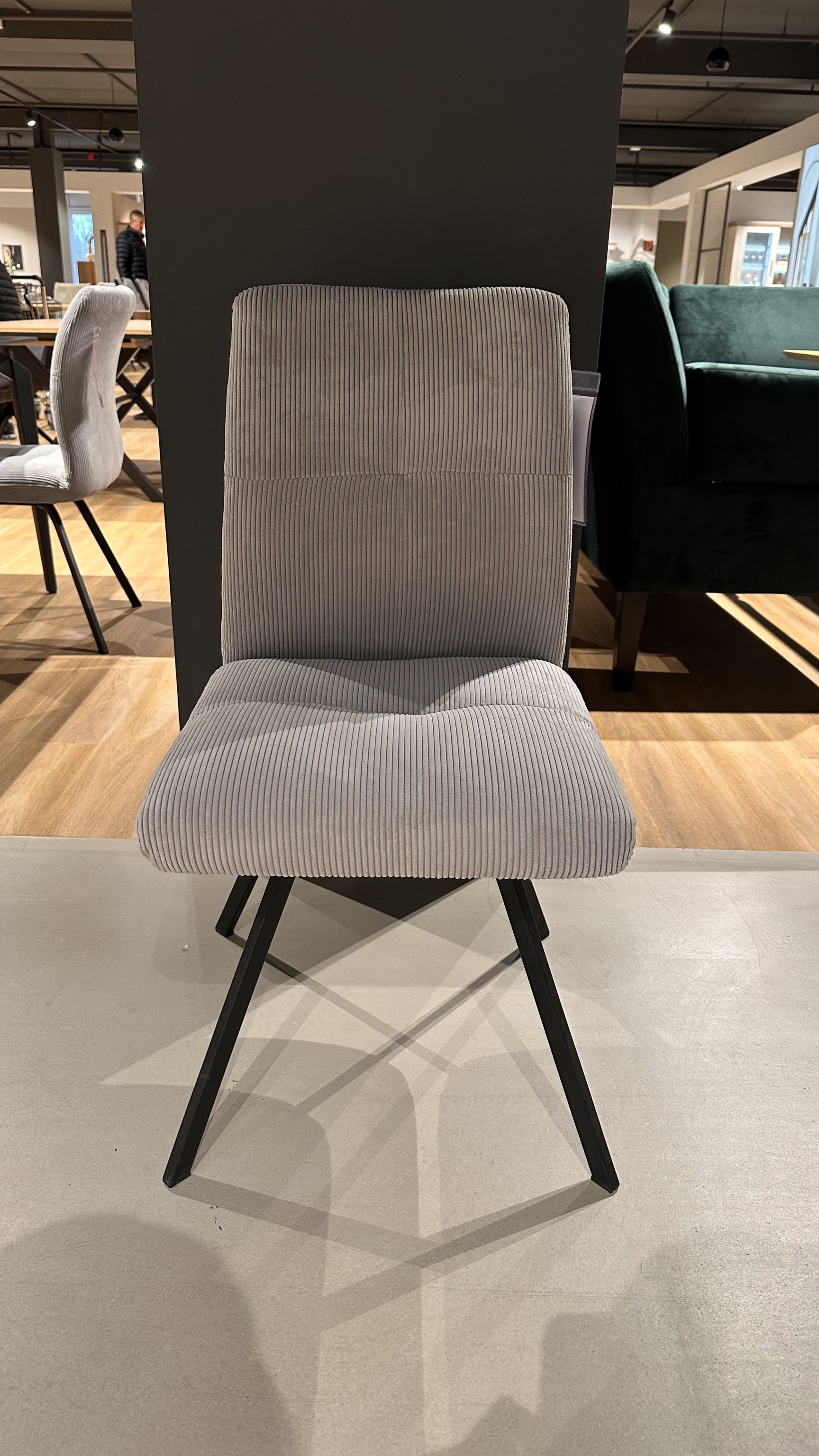 Stuhl 9056 00X2 Stoff Grau Stuhl in Stoff Rebel lightgrey 9711 Pg2