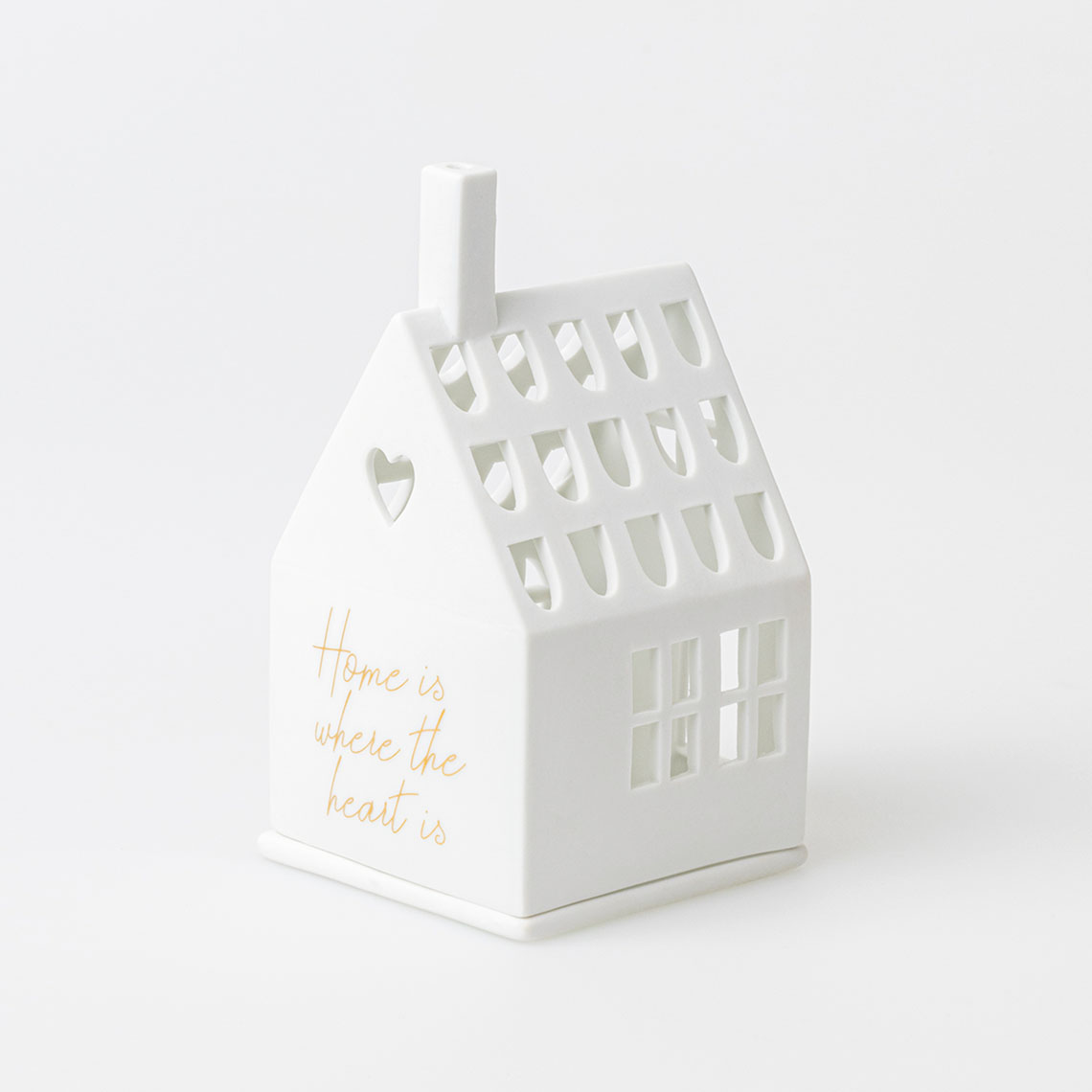 Lichthaus Home is where the heart is, weiß, porzellan, hausform, herzfenster, löcherfenster