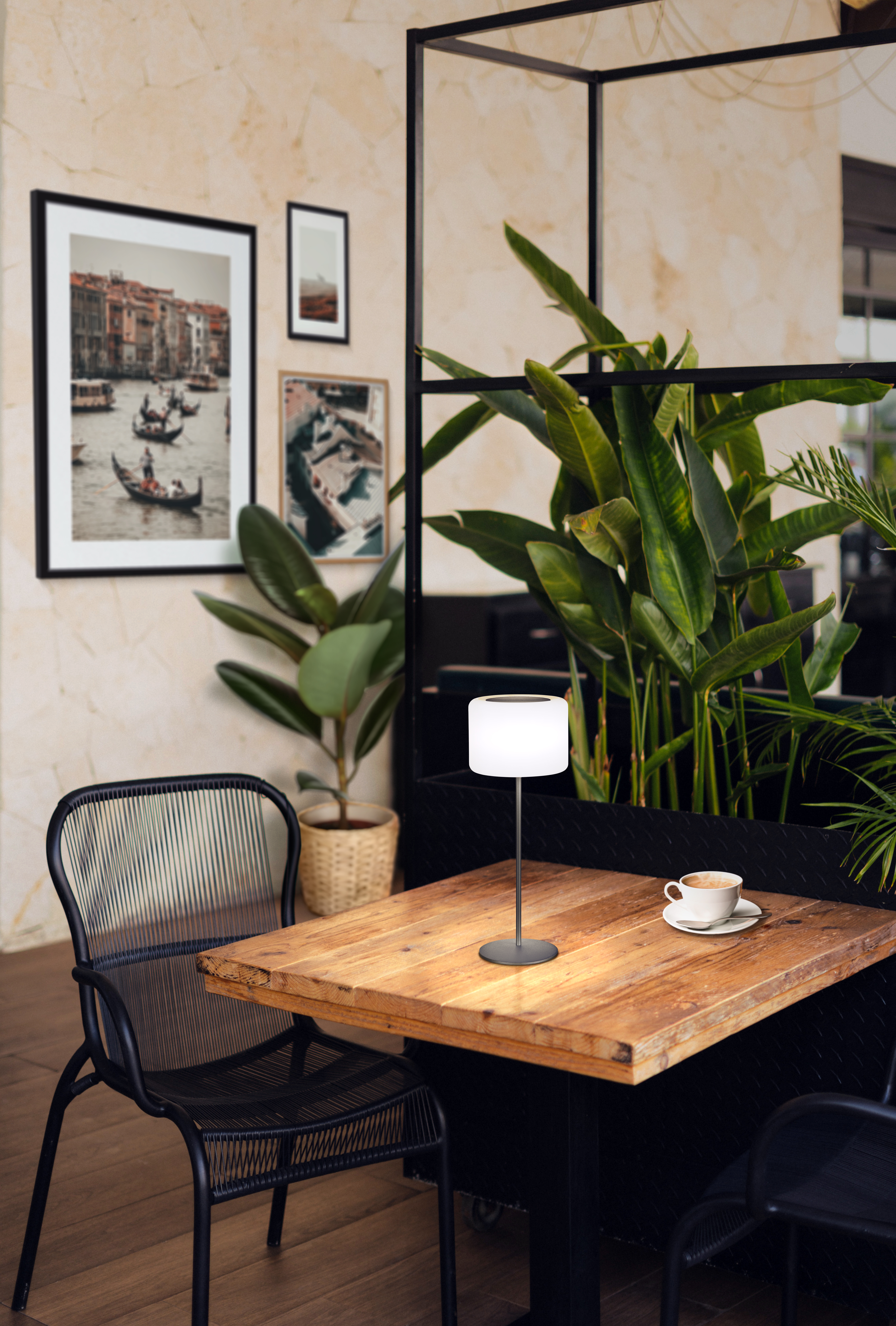 FH Lighting LED-Tischleuchte PINO in Kunststoff sandschwarz