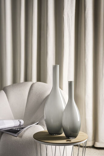 Leonardo GK/Vase 39 grau BEAUTY BEAUTY in Fb. grau durchgefärbt, Vase, Dekorationsvase, Glasvase, weiße Vase, Tafel-Dekor
