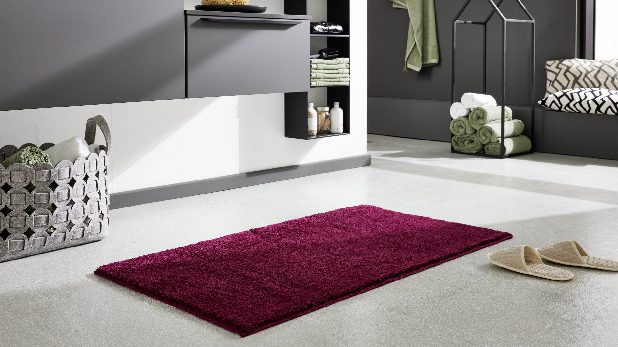 Interliving Badteppich IL-9112 ca. 65x115cm in Farbe beere