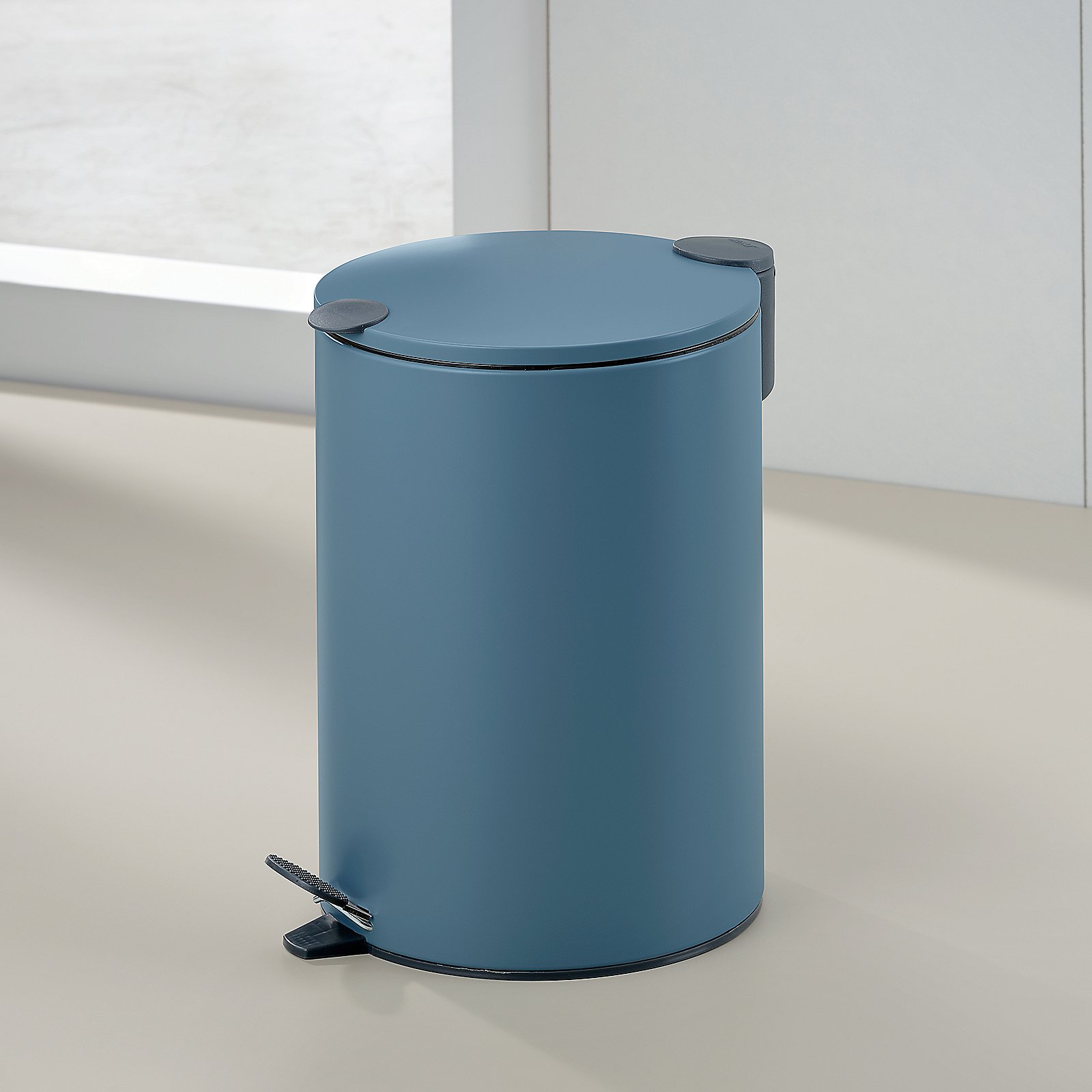 Kela Kosmetikeimer MATS in Farbe rauchblau, Mülleimer, Abfalleimer, Pedal Mülleimer, Rund, Blaue Farbe