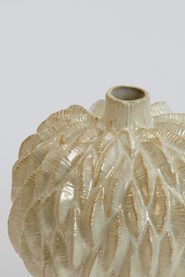 Vase Deko USIKA in Keramik weiß perle