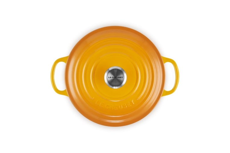 Le Creuset Bräter Sig 20cm in Farbe Nectar Le Creuset Bräter Sig ca. 20cm in Nectar