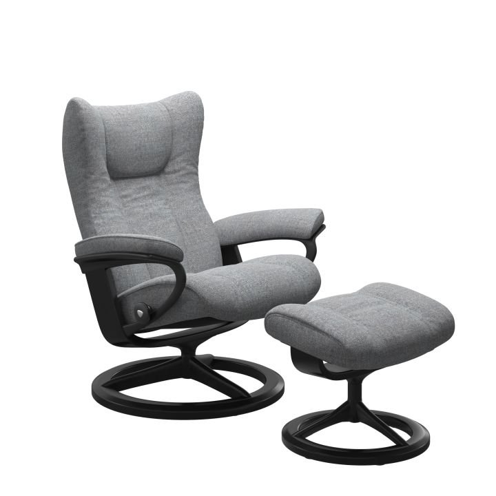 Stressless Sessel mit Hocker Wing (M) in Stoff Linden light blue