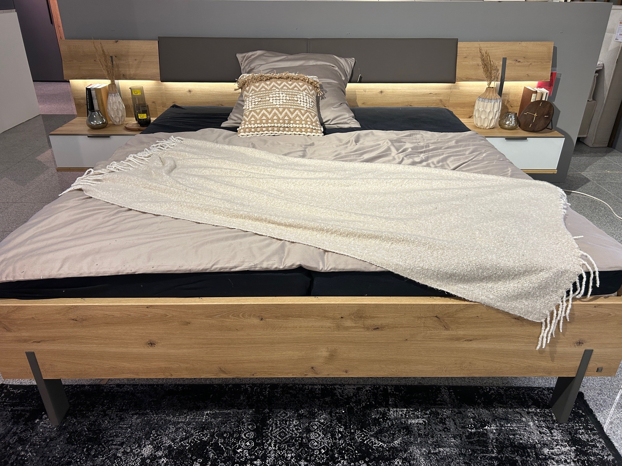 Musterring Schlafzimmer SALA B300 H217 T67 cm in **Bianco Eiche Nachbildung 333