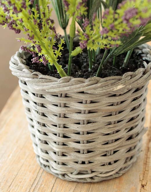  // Lavendel im Korb // dunkelviolett // Höhe ca. 30 cm