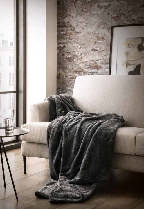 bugatti Kuscheldecke MELANGE 160x220cm in Farbe anthrazit