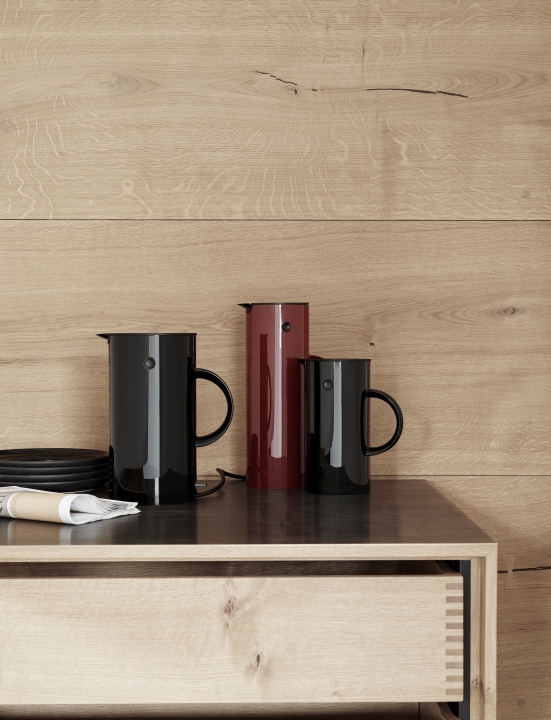 Stelton Wasserkocher EM77 1,5 Liter in Farbe black Stelton Wasserkocher EM77 1,5 Liter in Farbe black