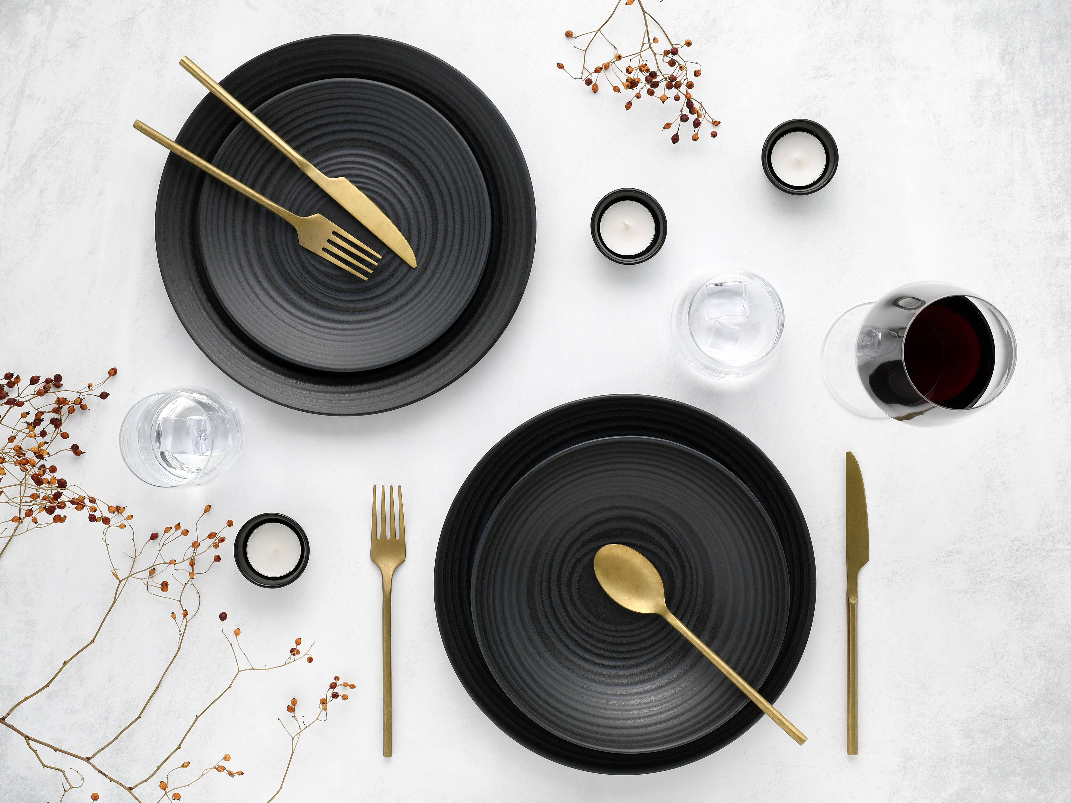CreaTable Tafelservice Lava Stone in Farbe Schwarz matt CreaTable Tafelservice Lava Stone in Farbe Schwarz matt