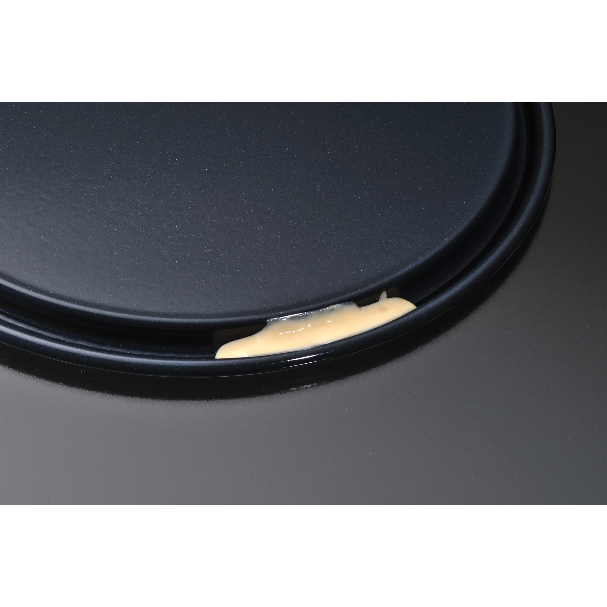 Kaiser Springform Herzkuchen Inspiration in schwarz