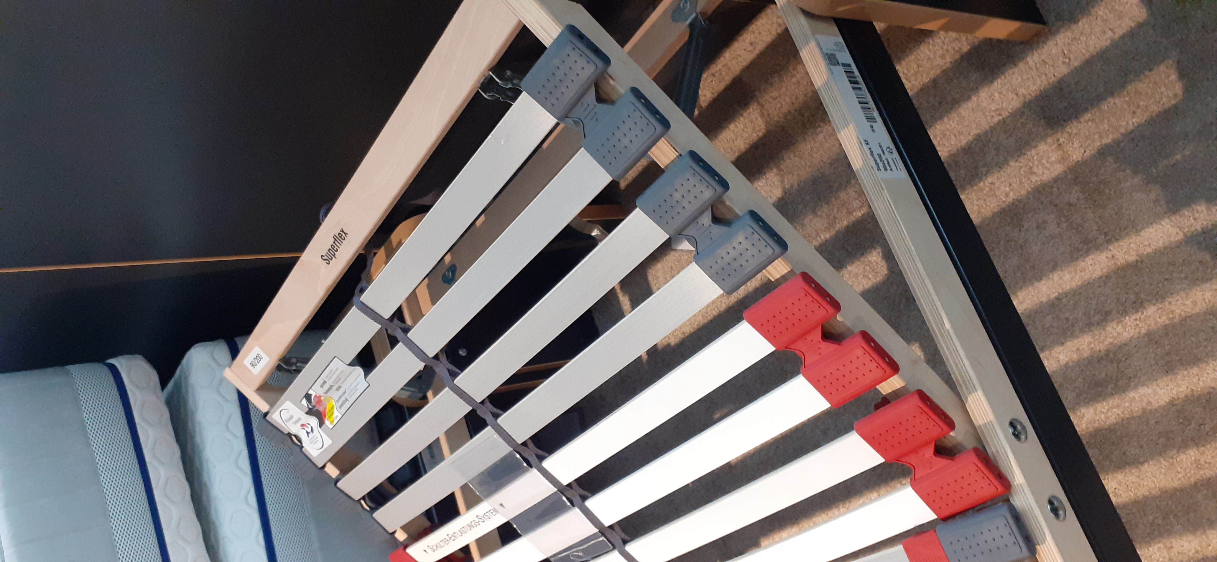 BeCo Federholzrahmen SUPERFLEX KF ca. 90 x 200 cm, staircase, slats, handrail, grau, rot