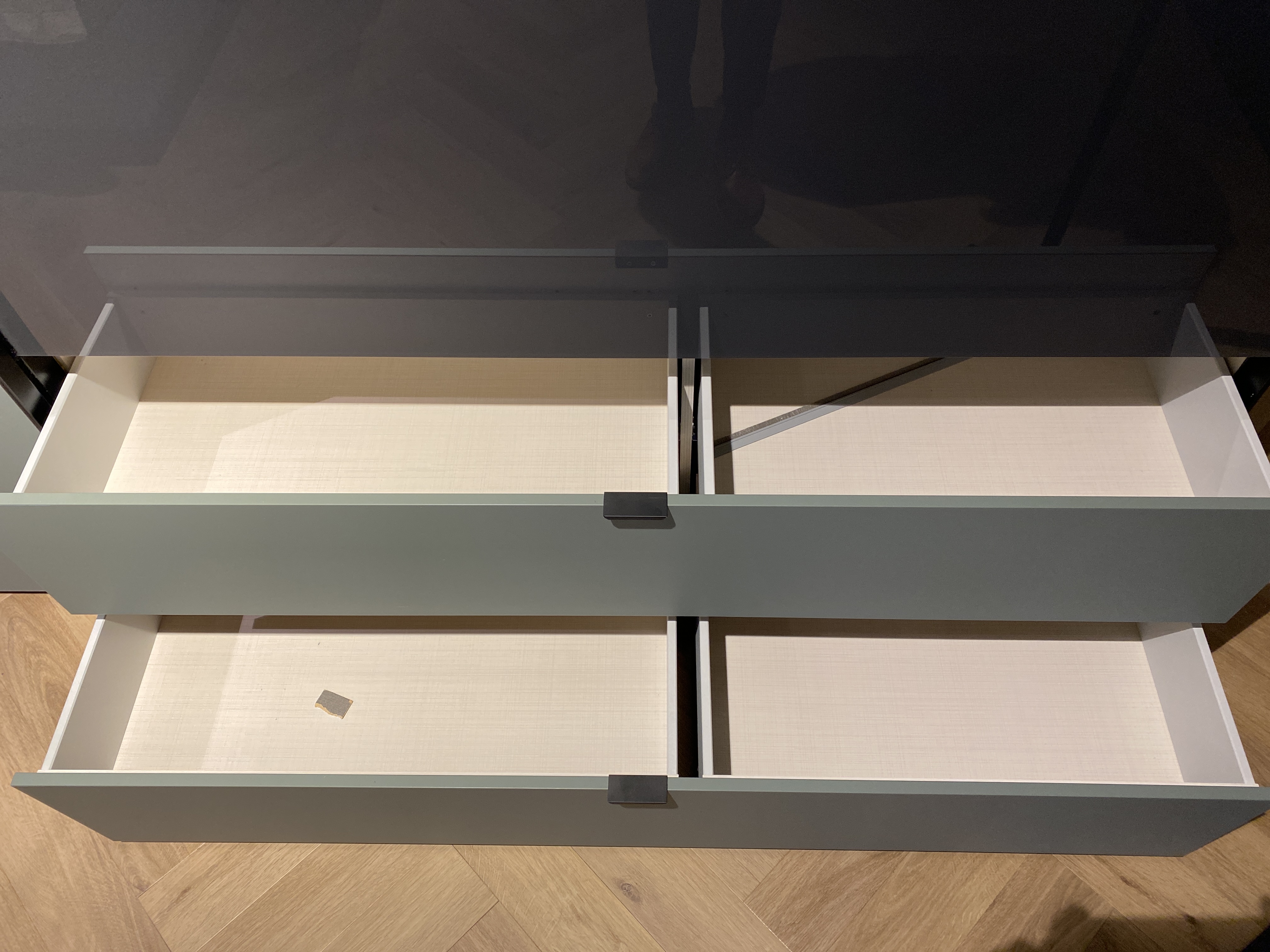Schwebetürenschrank, Schubladen, Kommode, grau, Holzoptik, Aufbewahrung