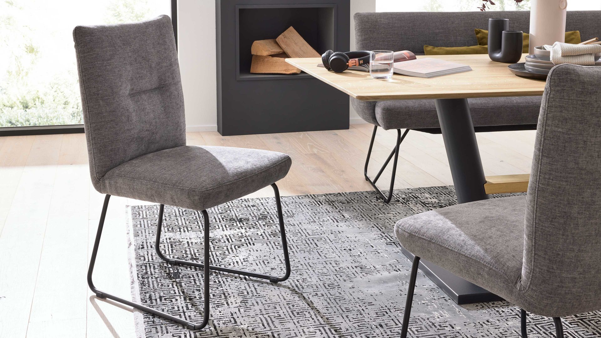 Interliving Stuhl IL 5504 in Stoff Concrete grey