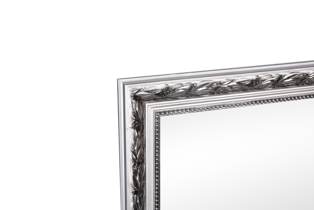 Mirrors & More Spiegel SONJA ca. 55x70cm in Farbe Silber