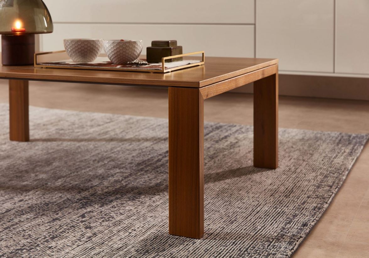 RMW Couchtisch VALEA ca. 120x75cm in Nussbaum Nova furniert