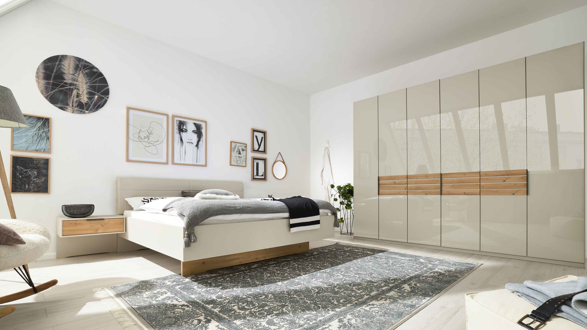 Interliving Schlafzimmer IL 1026 ca. 180x200cm in Champagner Dekor/Absatz Eiche bianco Nachbildung