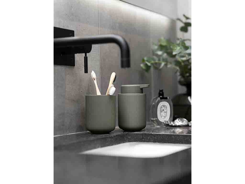 Zone Denmark Seifenspender 0,25 Liter in Farbe olive green