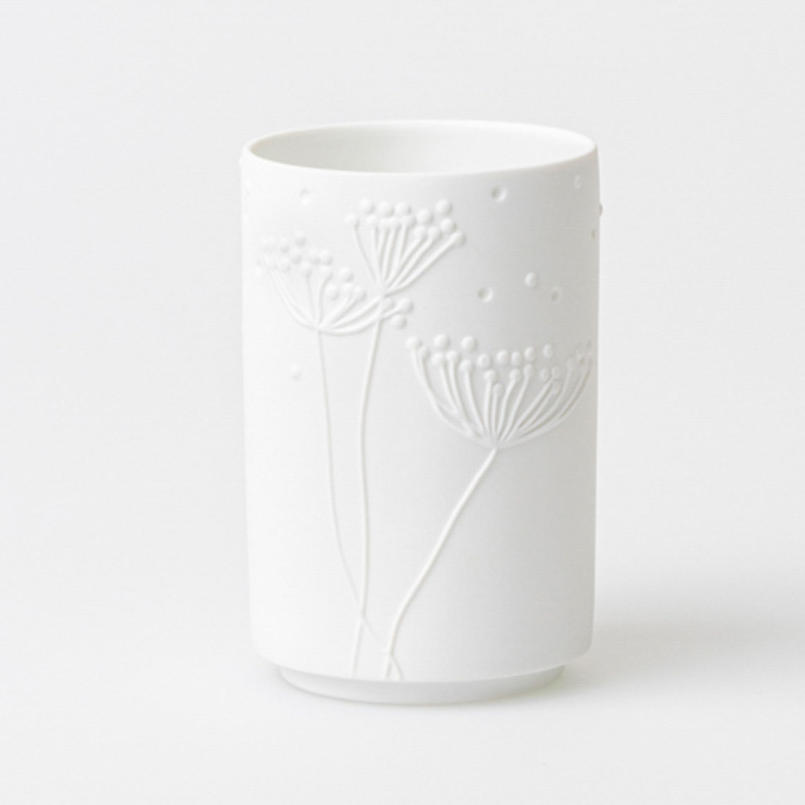 Vase WUNDERGARTEN in Farbe weiß, porzellan, vasen, weiß, relief, daisy-muster