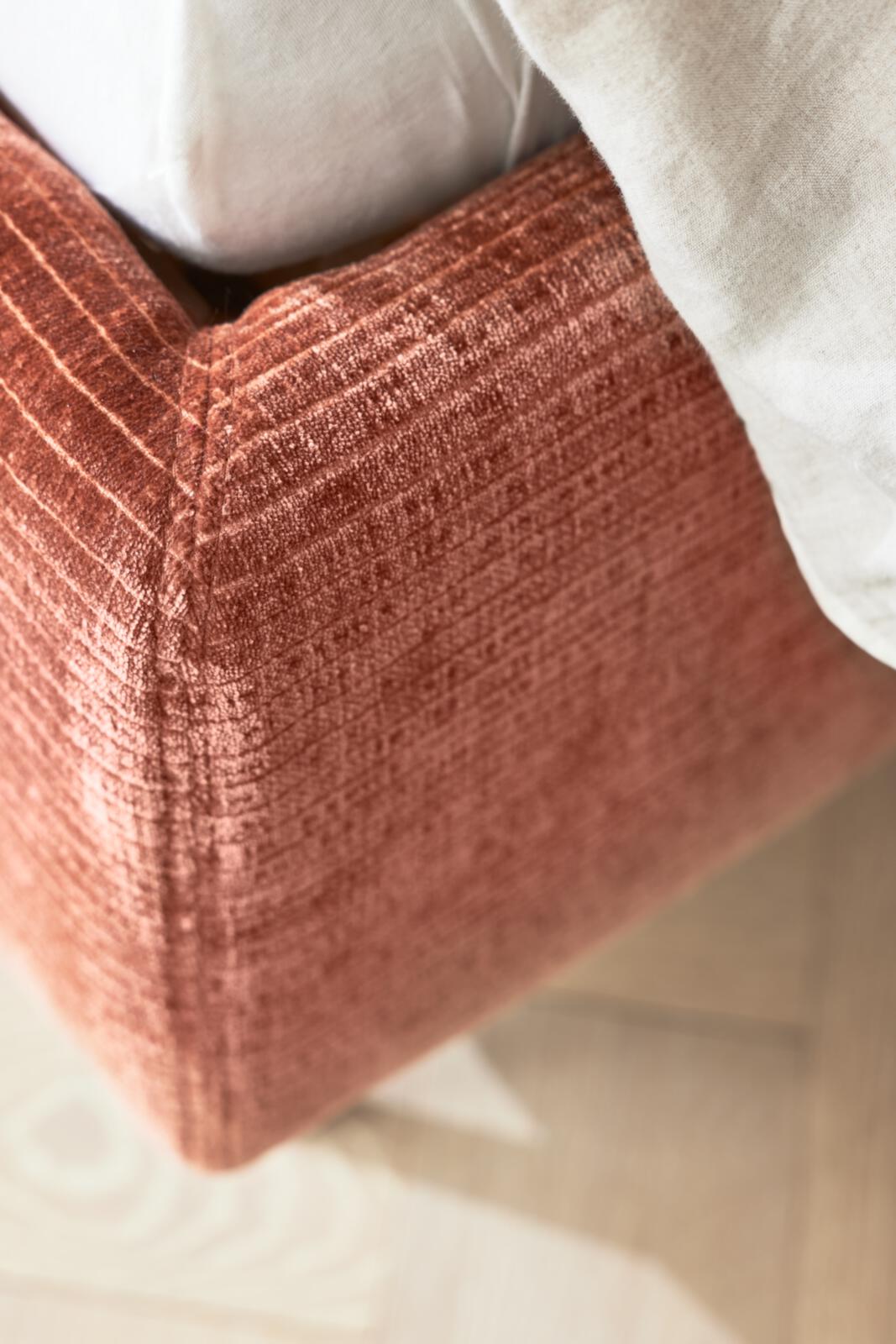 Interliving Polsterbettgestell IL 1417 ca. 180x200cm in Stoff Monty Rusty, Kissen, Dekoration für Zuhause, Mobiliar