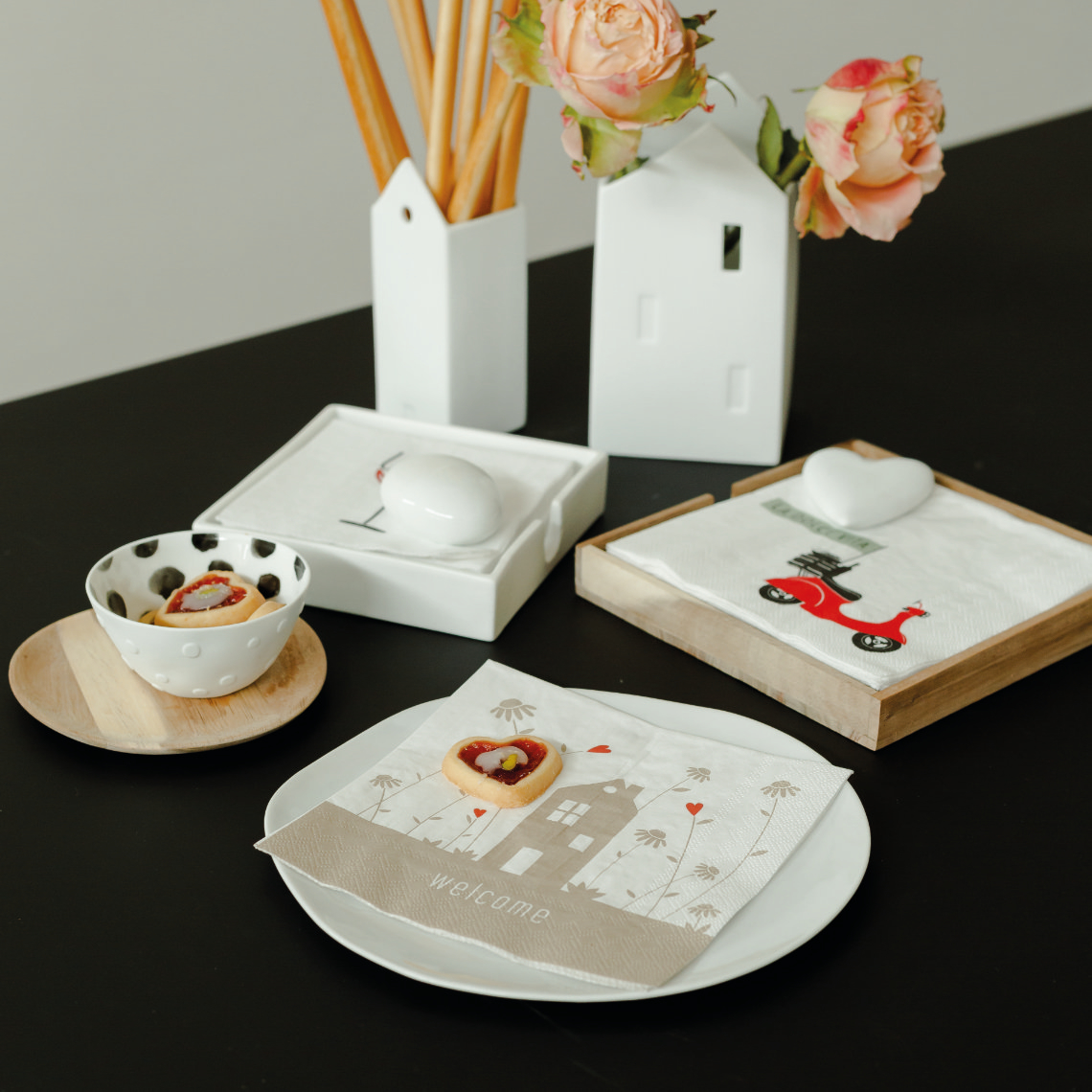 Serviette La dolce vita, Deko-Set, Servietten, Herzform-Glas, Keksplatte, Porzellan-Schüssel